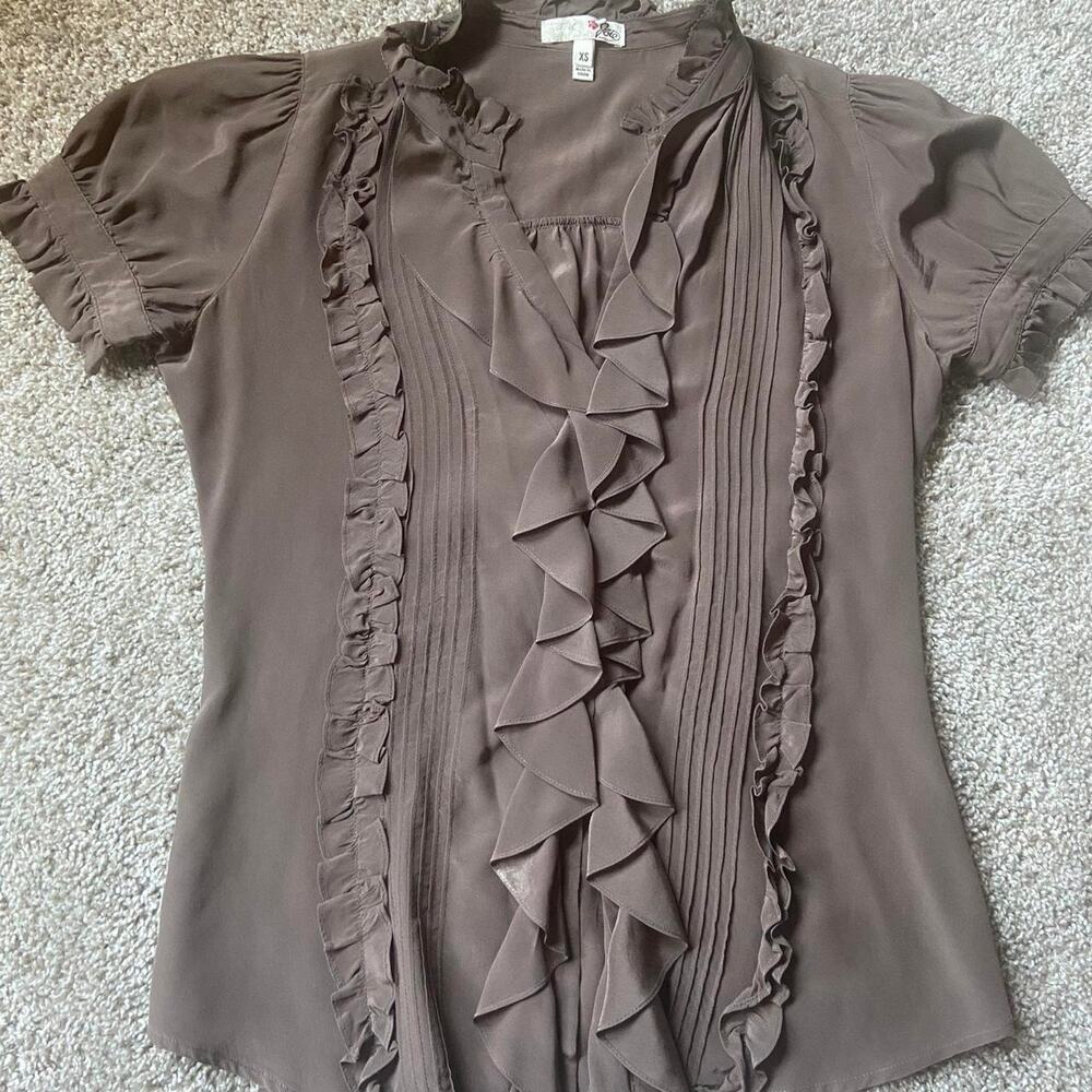 Joie taupe ruffled short sleeve blouse XS